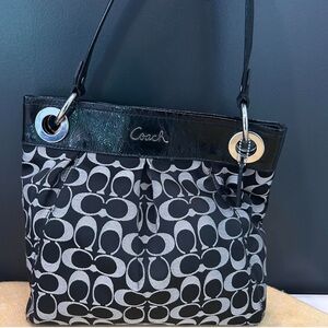 Coach Signature Black and Gray Shoulder Bag